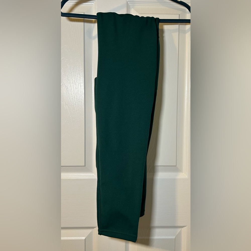 Pop Fit cropped athletic leggings - forest green, size L